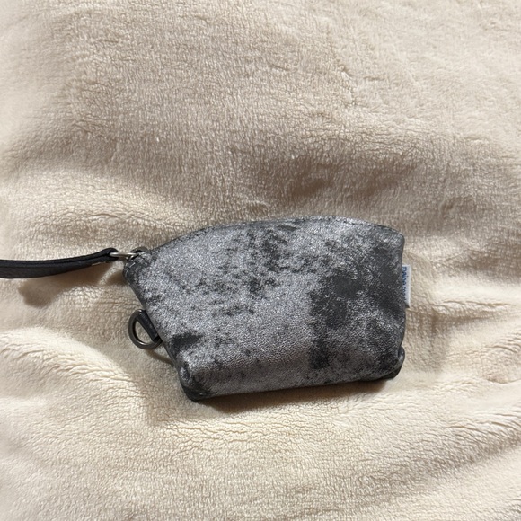 Rough & Tumble Accessories - Rough and Tumble Bijou, BNNU!